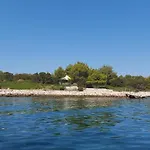Secluded Fisherman's Krknata, Dugi Otok - 8150 * Zaglav
